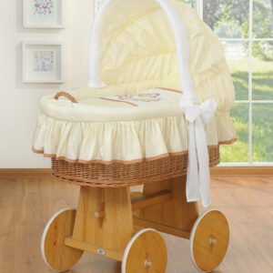 Moses Basket/Wicker hood crib- Teddy Bear Barnaba cream