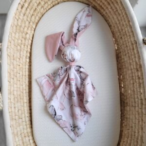 Soft cosy cuddly bunny blanket in cotton - Sepia roses/pastel pink