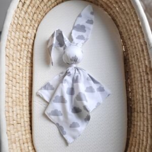 Soft cosy cuddly bunny blanket in cotton - Grey clouds